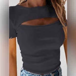 Short sleeve top